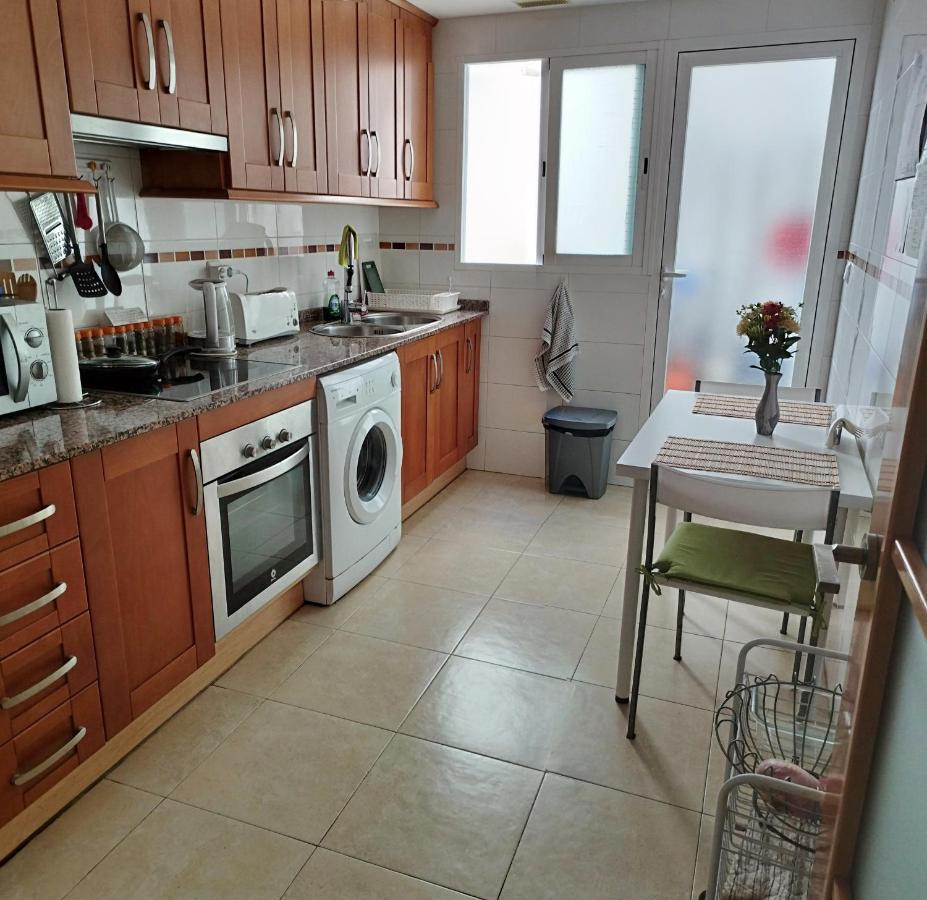 Апартаменты Apartamento Compartido Cerca De La Playa Con Bano Privado Альтеа Экстерьер фото